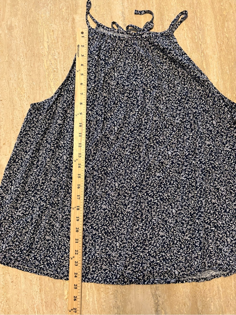 Old Navy Floral High-Neck Halter Cami Top | XXL Tall | Navy Blue & White - Picture 5 of 8